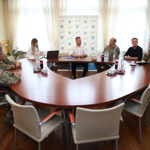 Prezydent spotkał się z żołnierzami wojsk NATO
