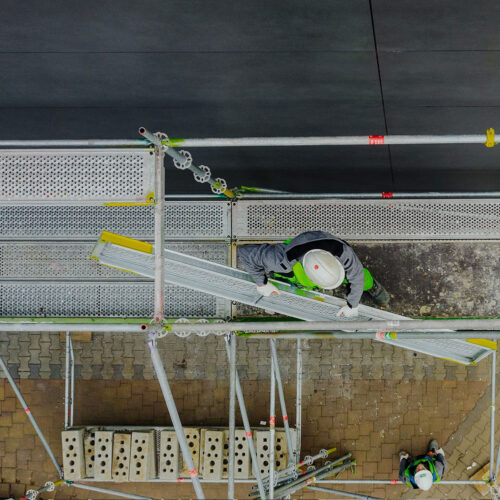 Dlaczego szalunki i rusztowania są kluczowymi elementami nowoczesnych prac budowlanych?